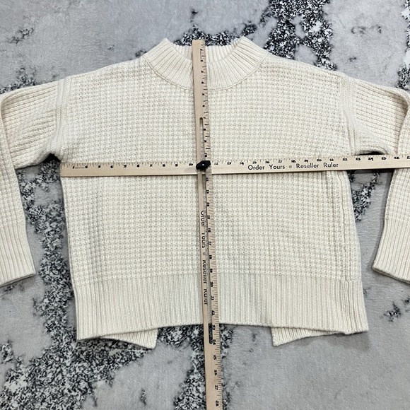 La Ligne Cashmere Sweater XS Ivory Cropped Ribbed Mock Neck Soft Luxury Knit - Picture 2 of 9